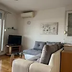 Apartamento Sea View Private Parking Near *